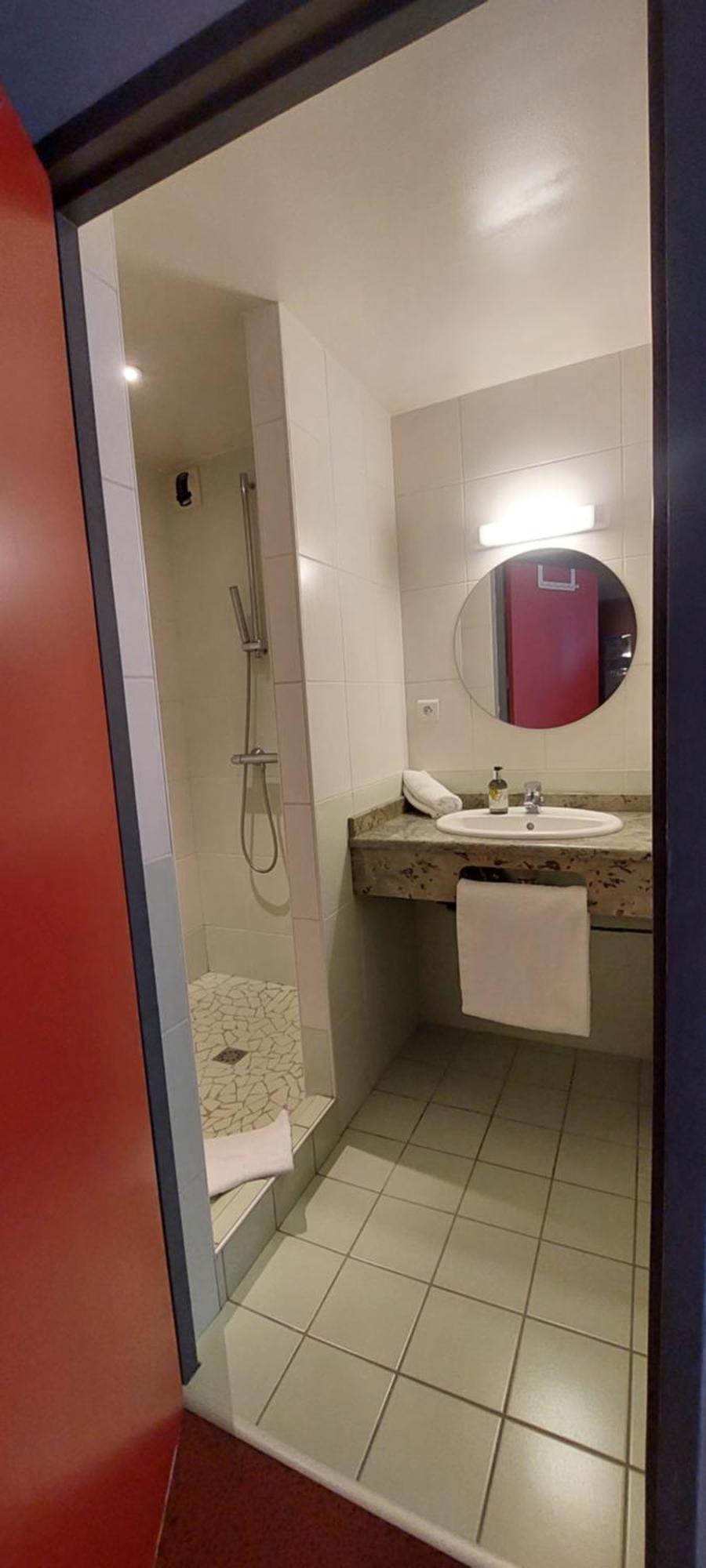Hotel Logis Restaurant Le Cygne 2*