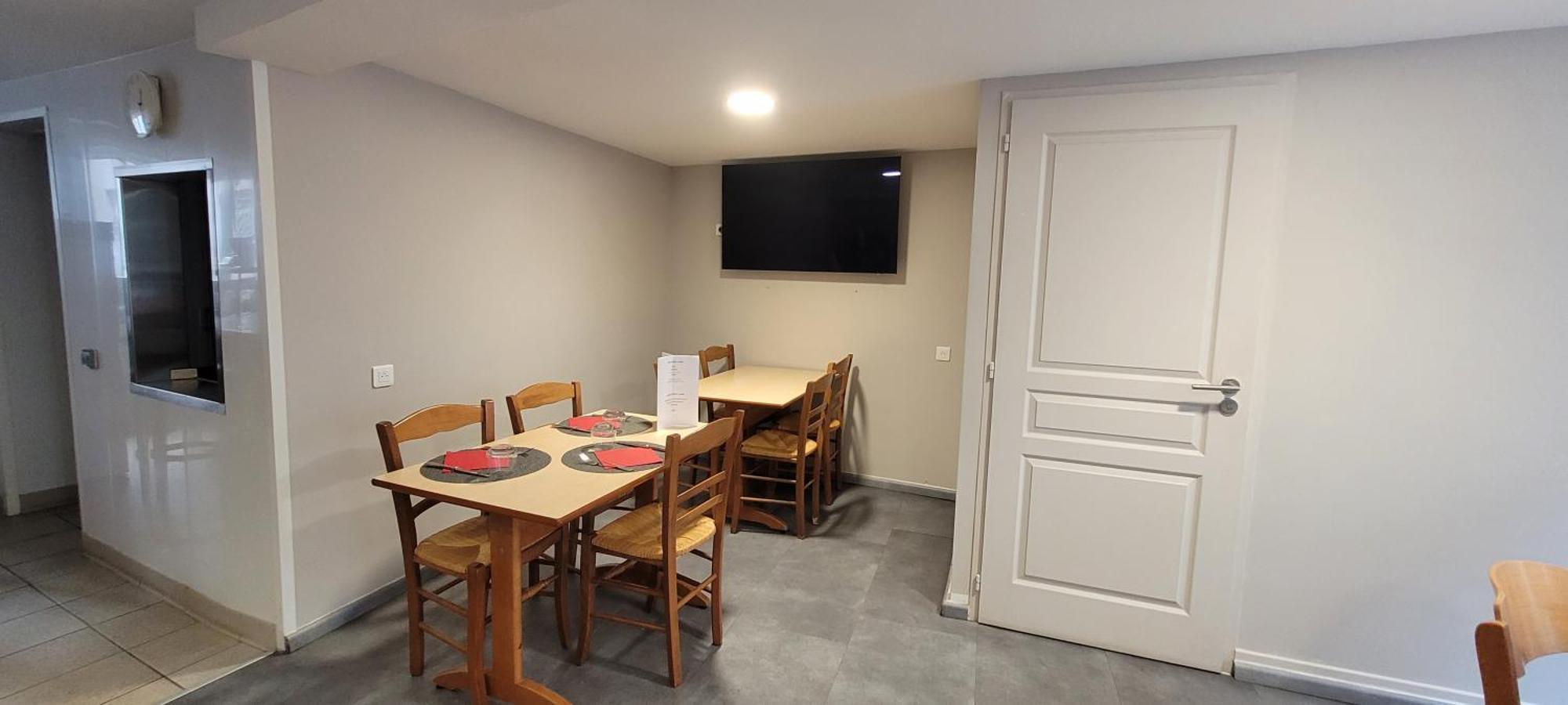 Logis Restaurant Le Cygne Hotel 2*